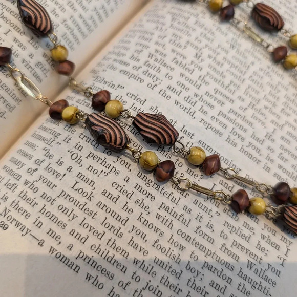Brown and Yellow Beaded Necklace - Picture 4 of 7